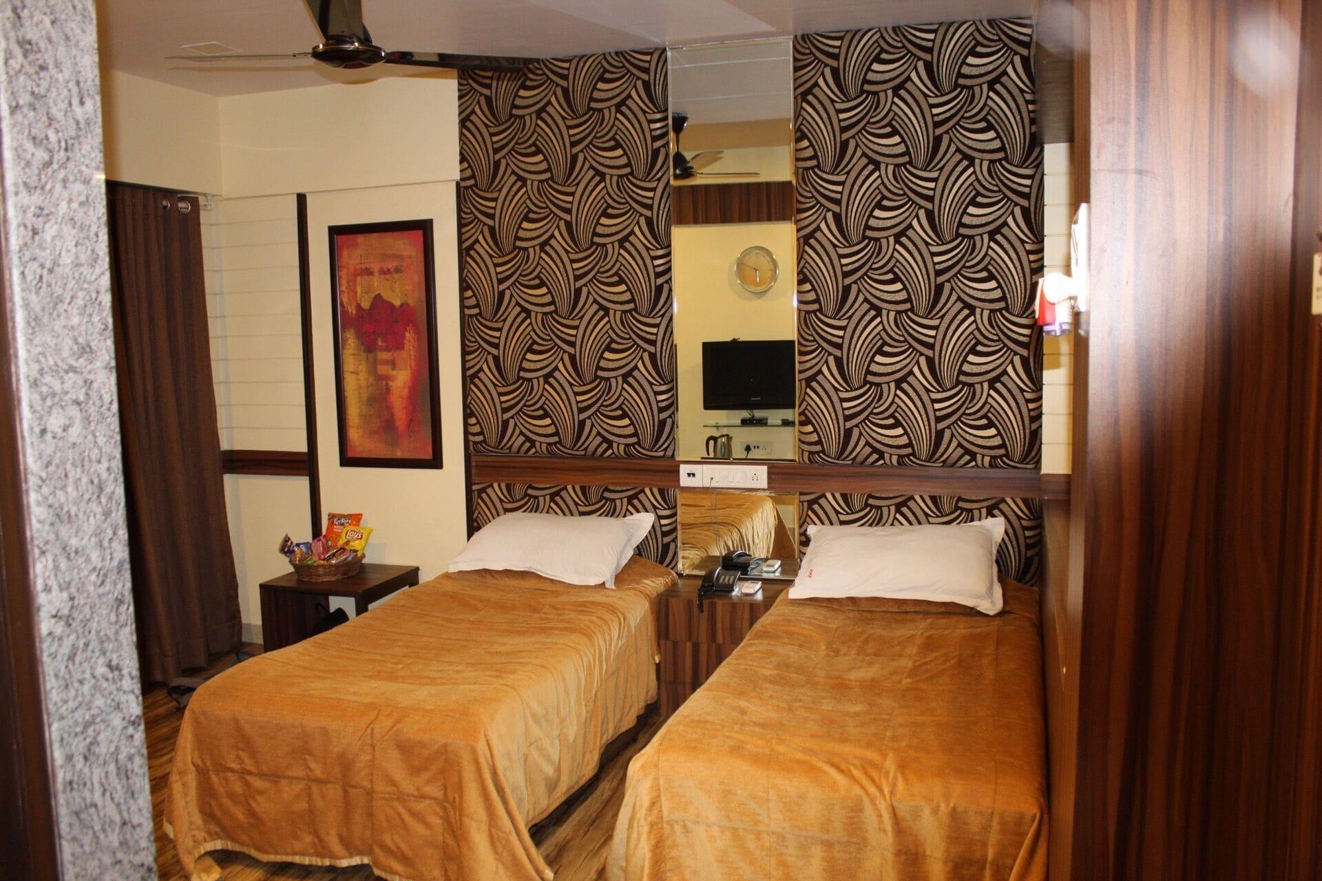 Hotel Metro Palace Mumbai Dış mekan fotoğraf