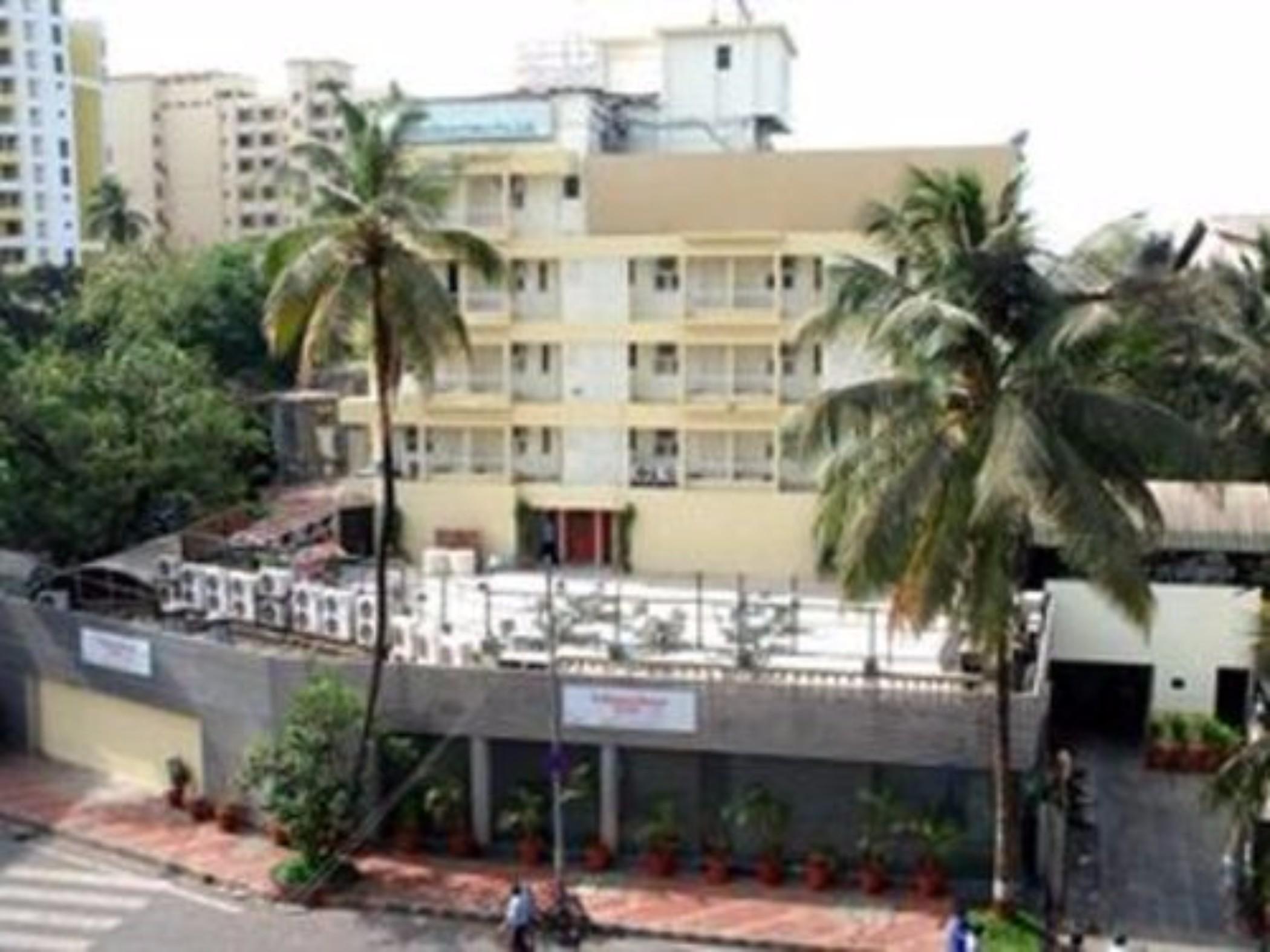 Hotel Metro Palace Mumbai Dış mekan fotoğraf