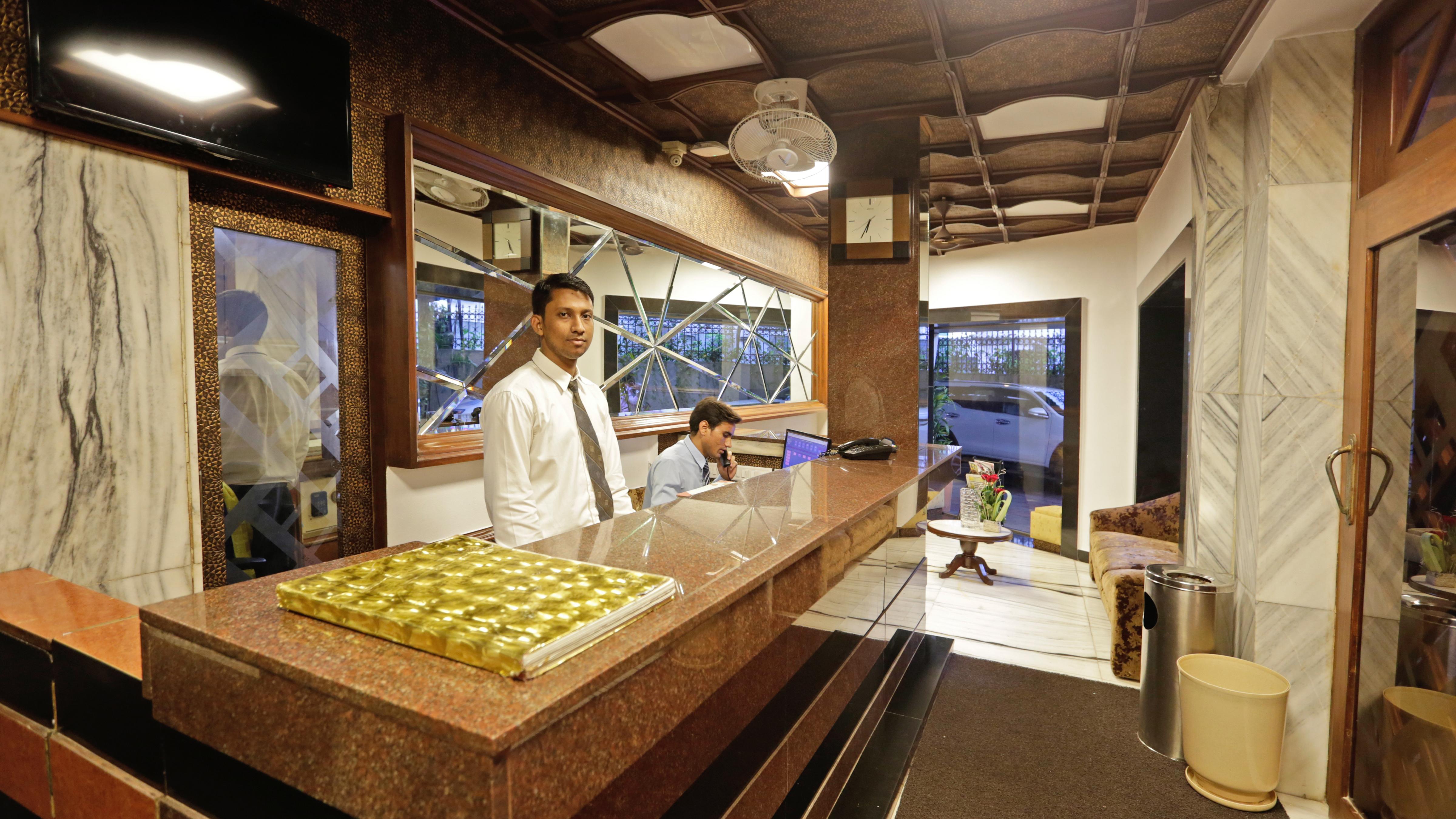 Hotel Metro Palace Mumbai Dış mekan fotoğraf