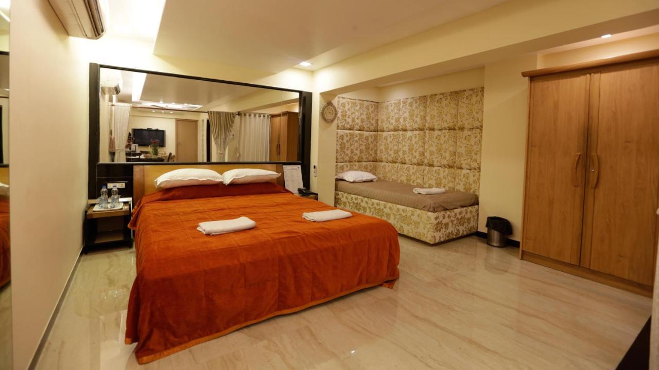 Hotel Metro Palace Mumbai Dış mekan fotoğraf